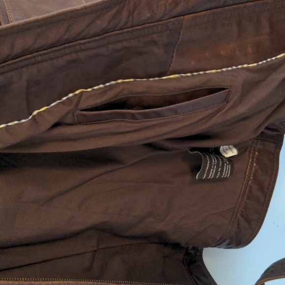 COPY - Danier fitted moto leather jacket - Picture 8 of 8